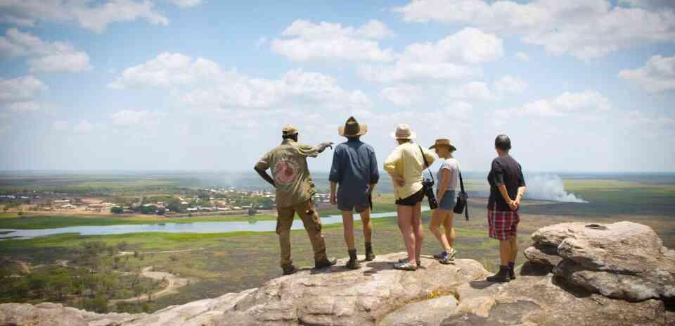 venture north safaris tours